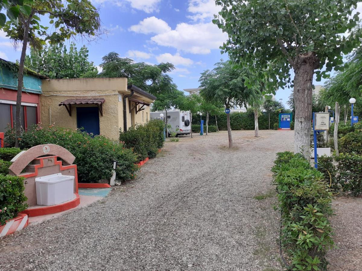 Camping Village Internazionale Metaponto Exterior foto