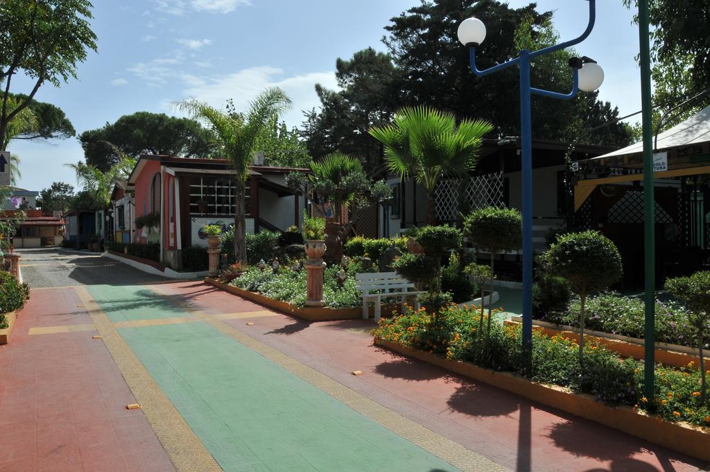 Camping Village Internazionale Metaponto Exterior foto